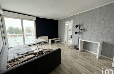 location appartement 950 € CC /mois à proximité de Fontenay-le-Fleury (78330)