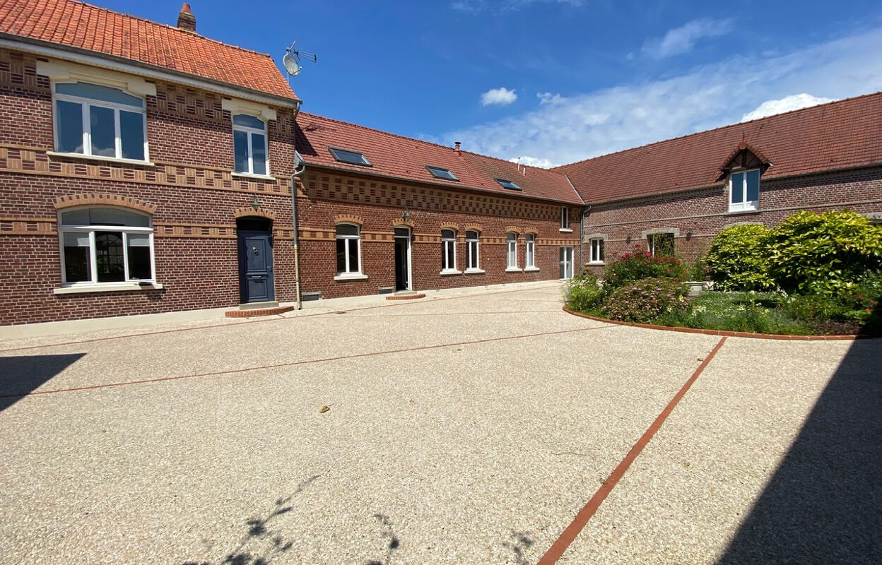 maison 10 pièces 364 m2 à vendre à Doullens (80600)