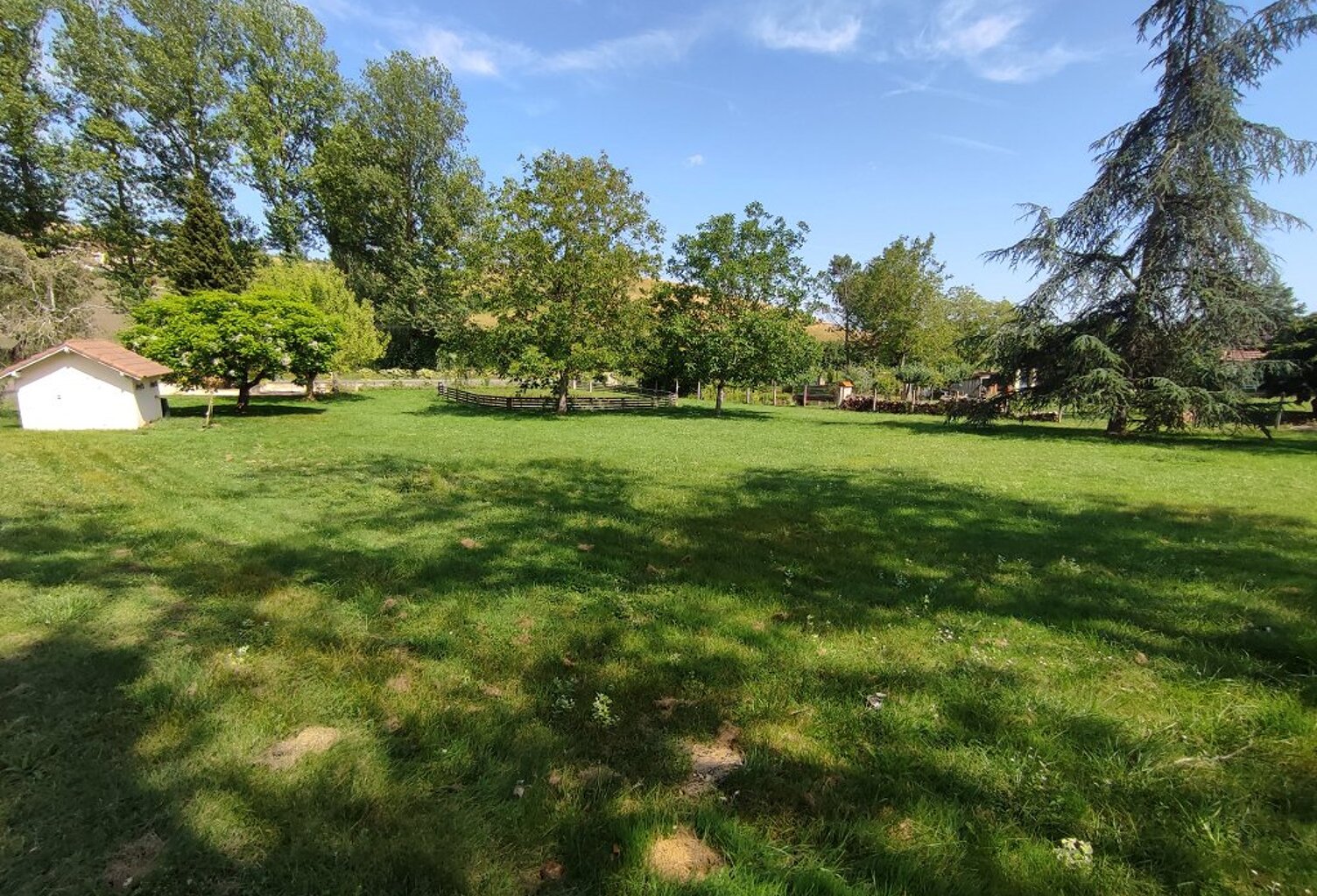 CAUSSADE — photo 1