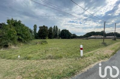 terrain  pièces 850 m2 à vendre à La Clisse (17600)