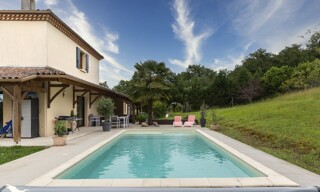 Maison 8 Pièces 179 m² à vendre à Cherveix-Cubas (24390)