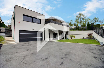 vente maison 890 000 € à proximité de Montaigut-le-Blanc (63320)