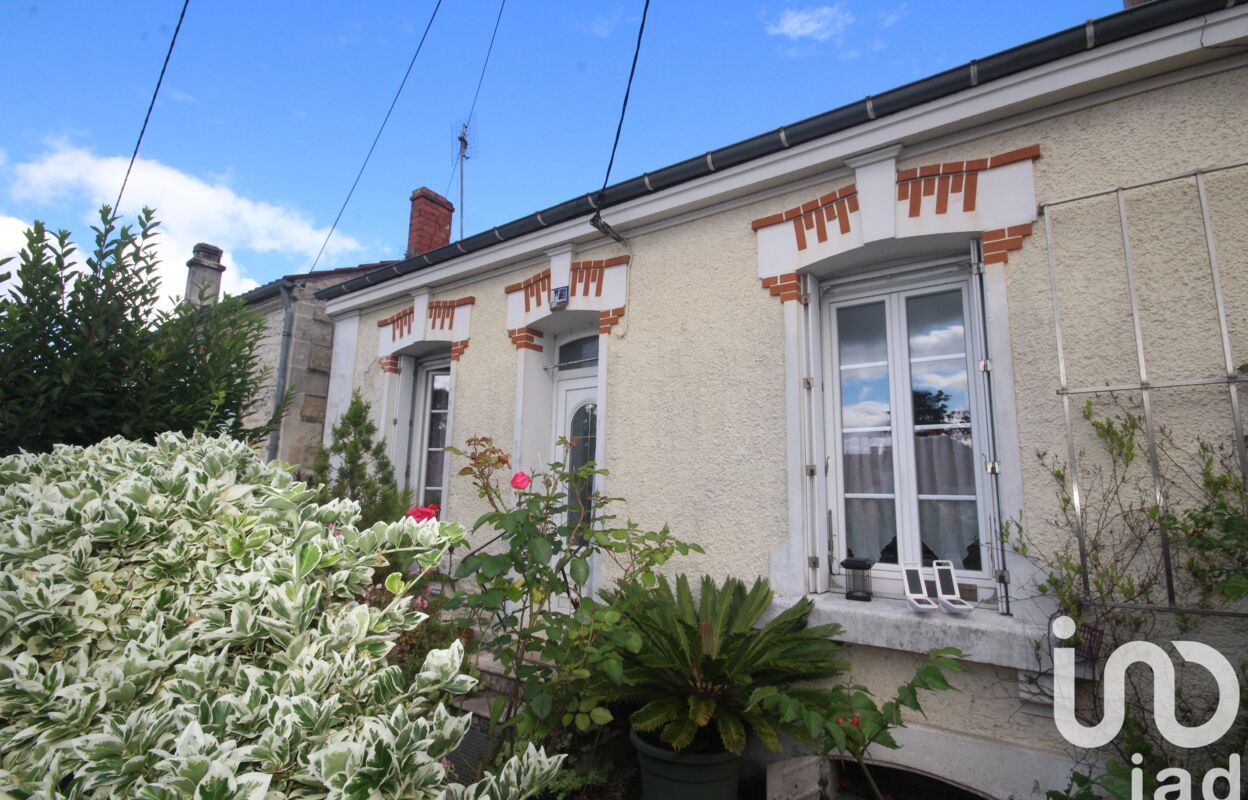 maison 4 pièces 110 m2 à vendre à Saintes (17100)