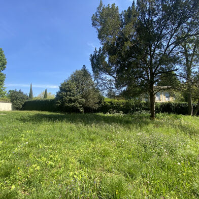 Terrain 1040 m²