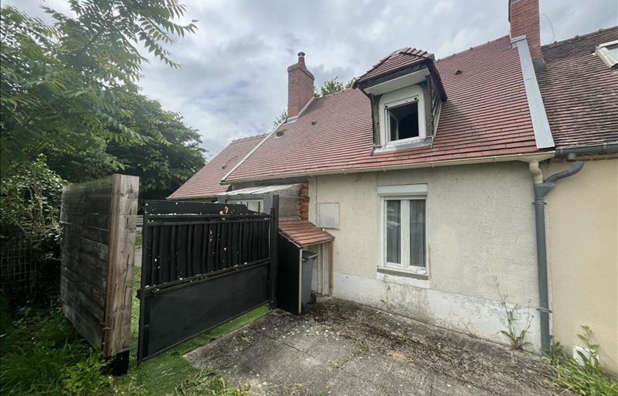 maison 3 pièces 67 m2 à vendre à Mehun-sur-Yèvre (18500)