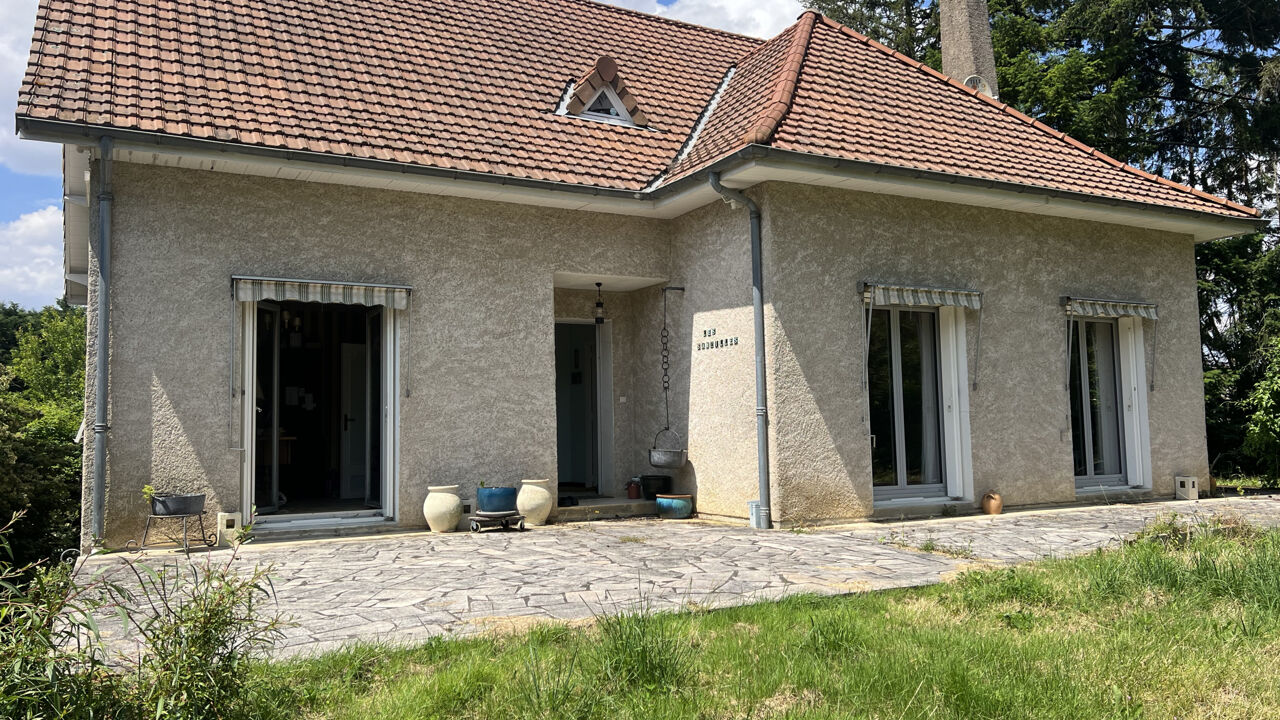 maison 9 pièces 218 m2 à vendre à Saint-Benoît (86280)