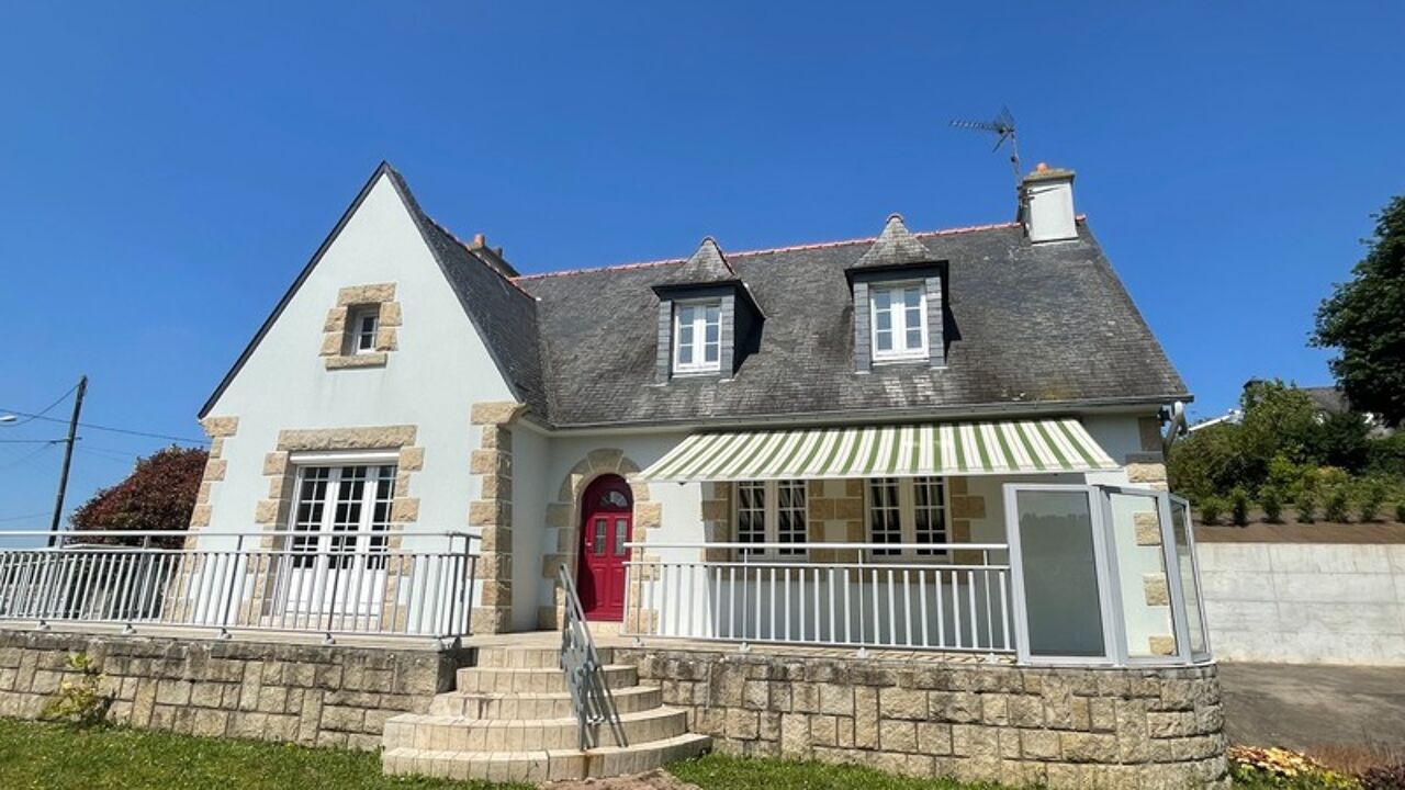 maison 6 pièces 145 m2 à vendre à Gouarec (22570)