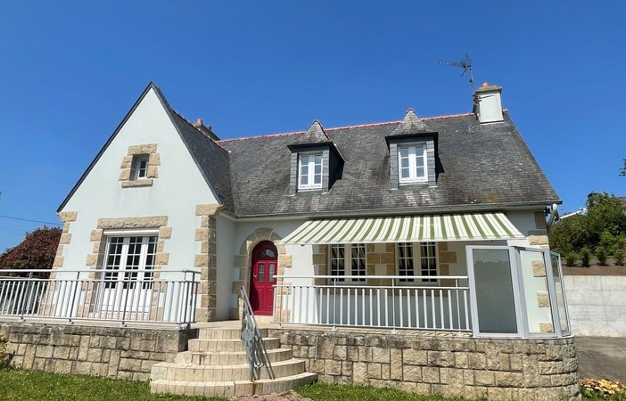 maison 6 pièces 145 m2 à vendre à Gouarec (22570)