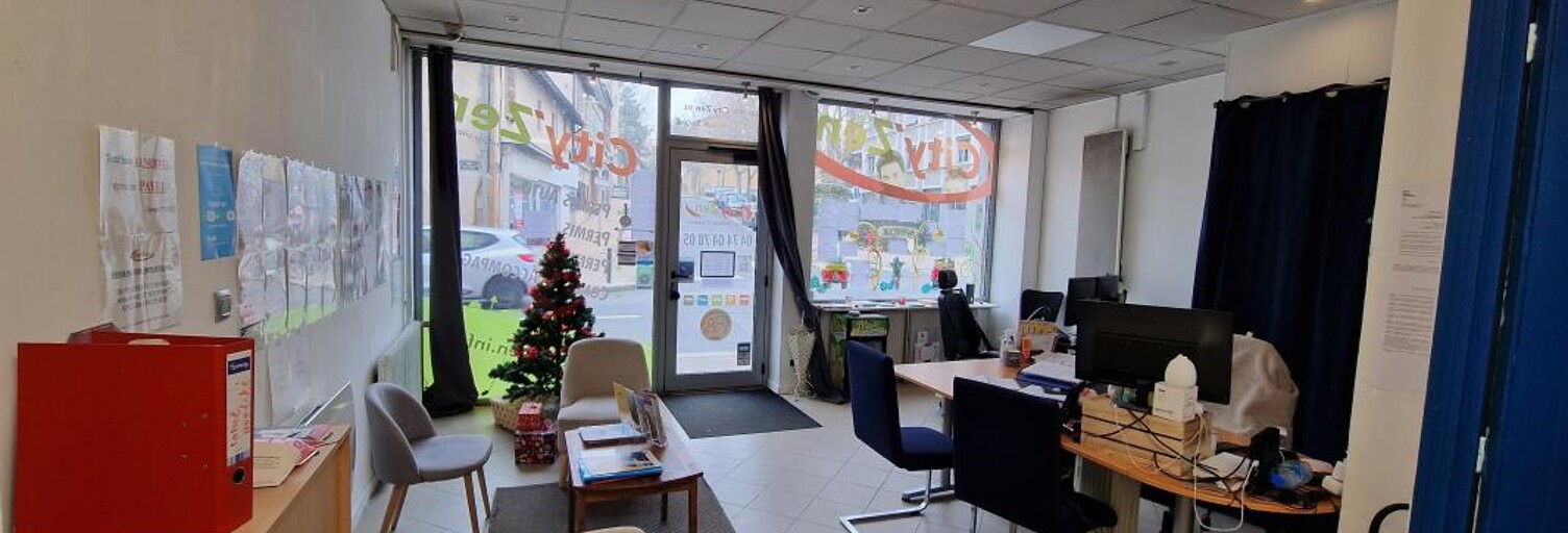 property.type.service   m² à louer à Villefranche-sur-Saône (69400)