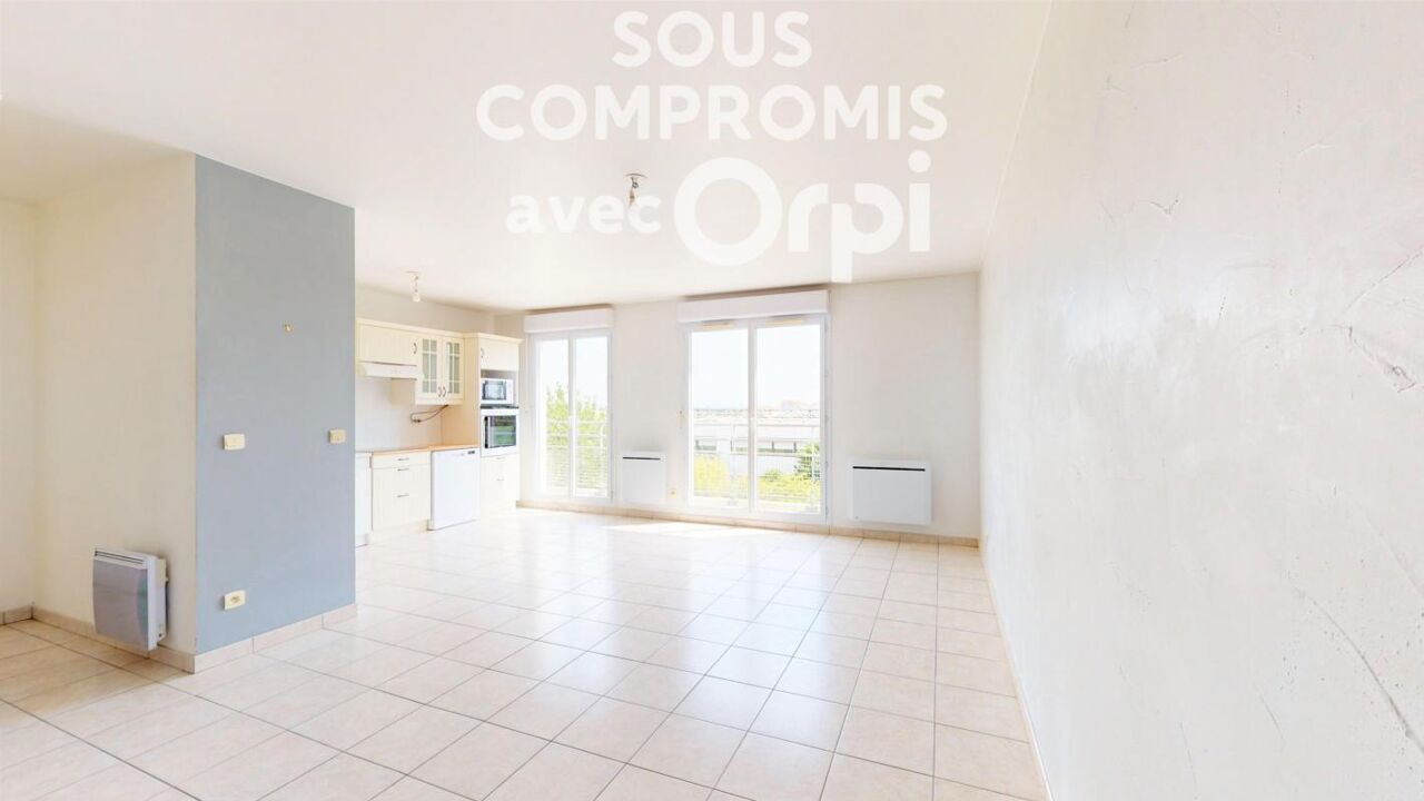 appartement 2 pièces 49 m2 à vendre à Bron (69500)