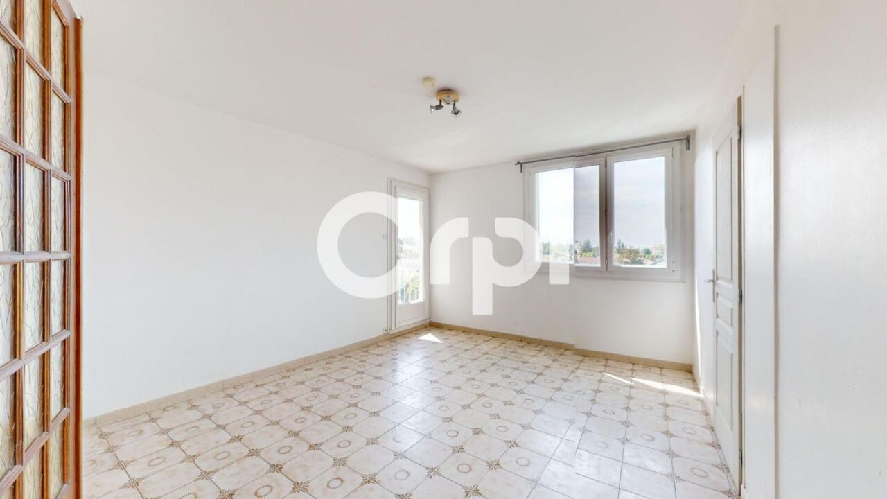 appartement 4 pièces 70 m2 à vendre à Bron (69500)