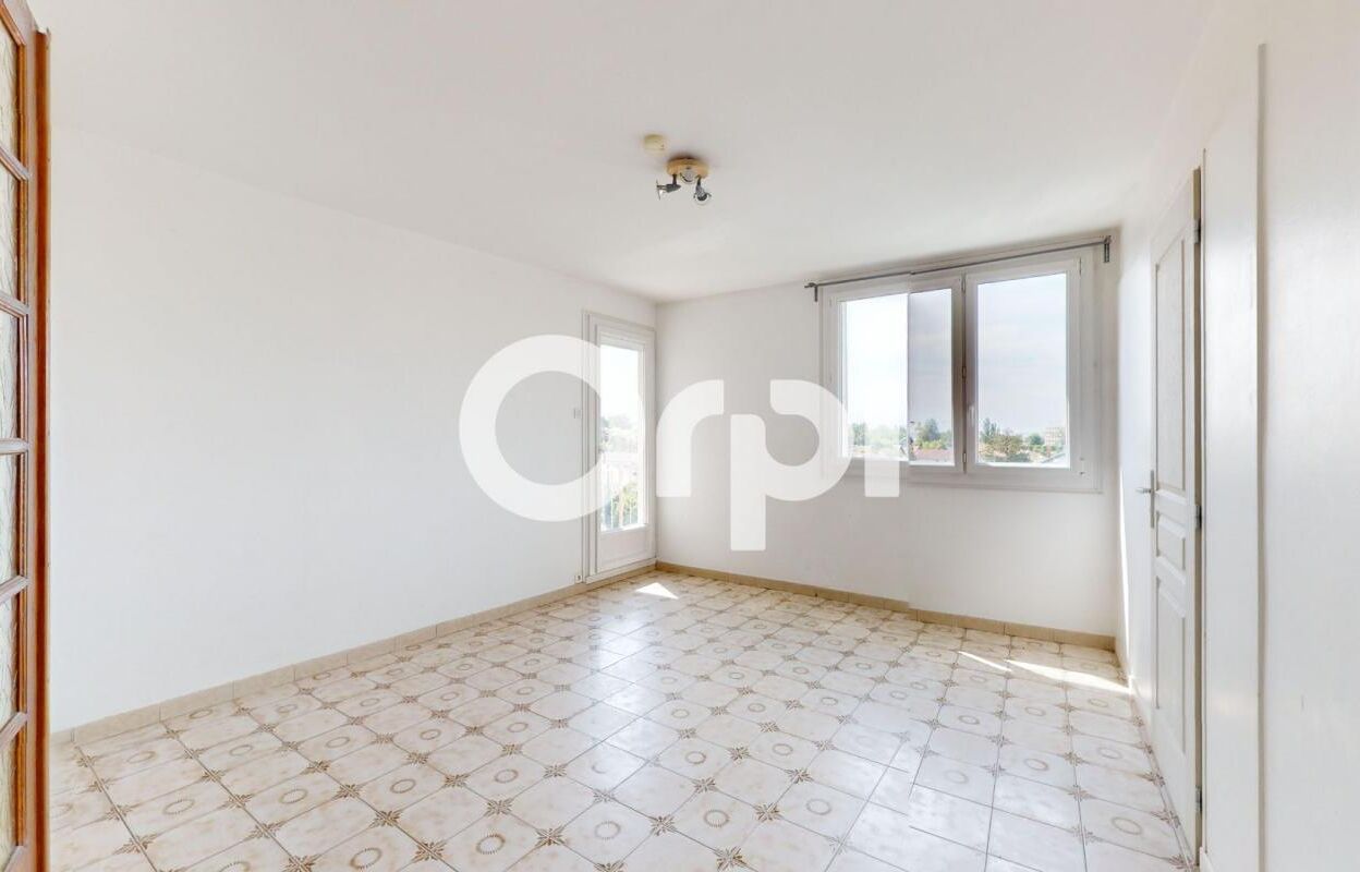 appartement 4 pièces 70 m2 à vendre à Bron (69500)