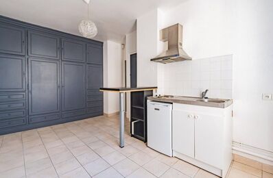 location appartement 556 € CC /mois à proximité de Chigny-les-Roses (51500)