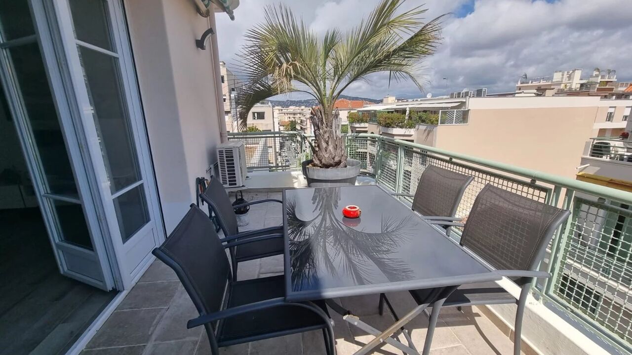 appartement  pièces 47 m2 à vendre à Antibes (06600)