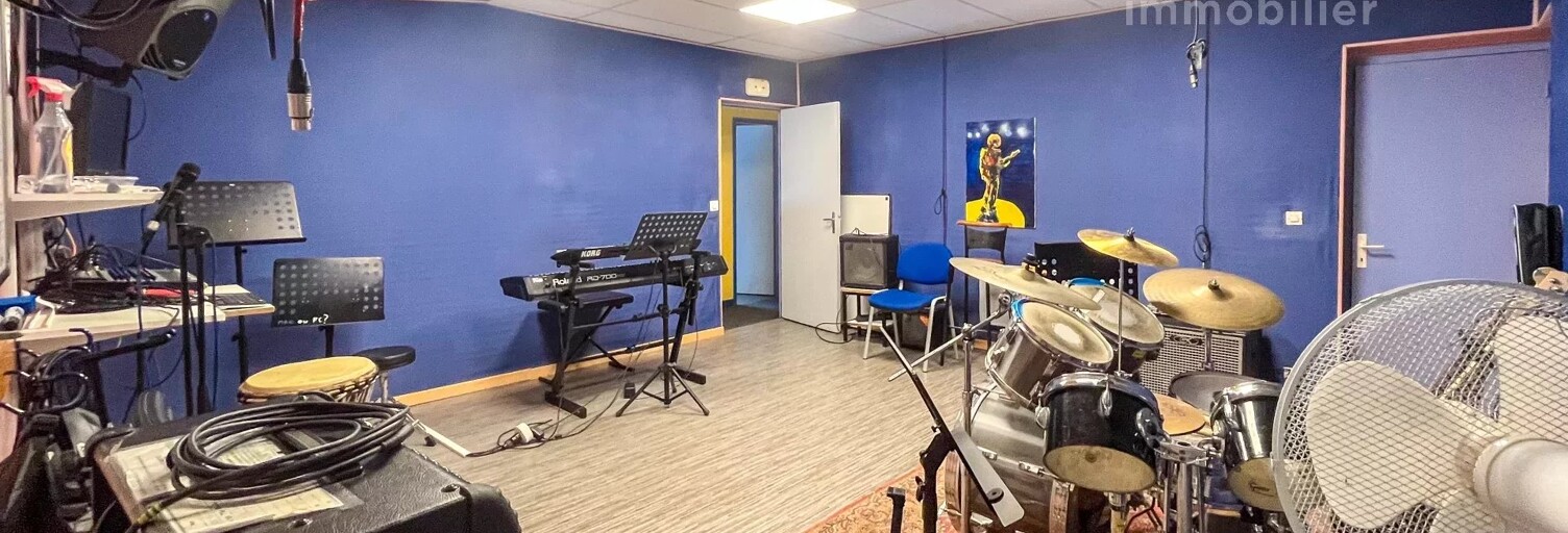 Commerce 7 Pièces 149 m² à vendre à Crolles (38920)