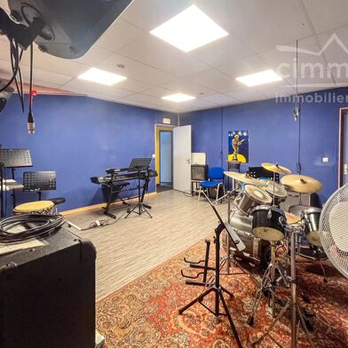 Commerce 7 pièces 150000 €