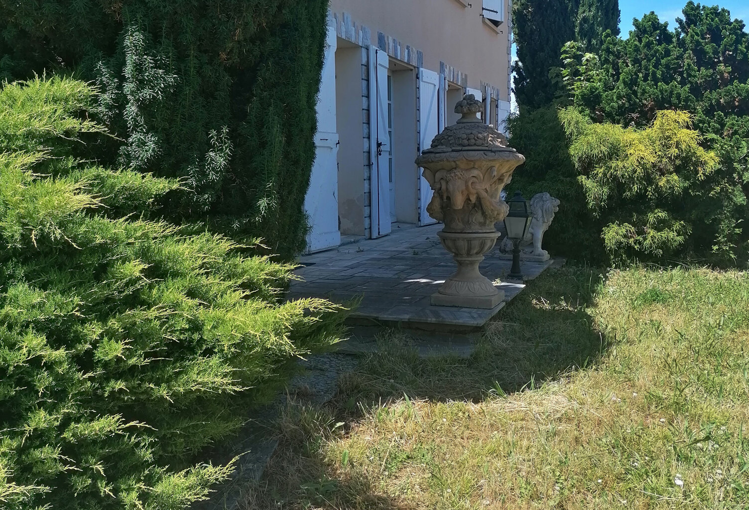 Vente maison 8 pièces 210 m² Rabastens (81800) — photo 1