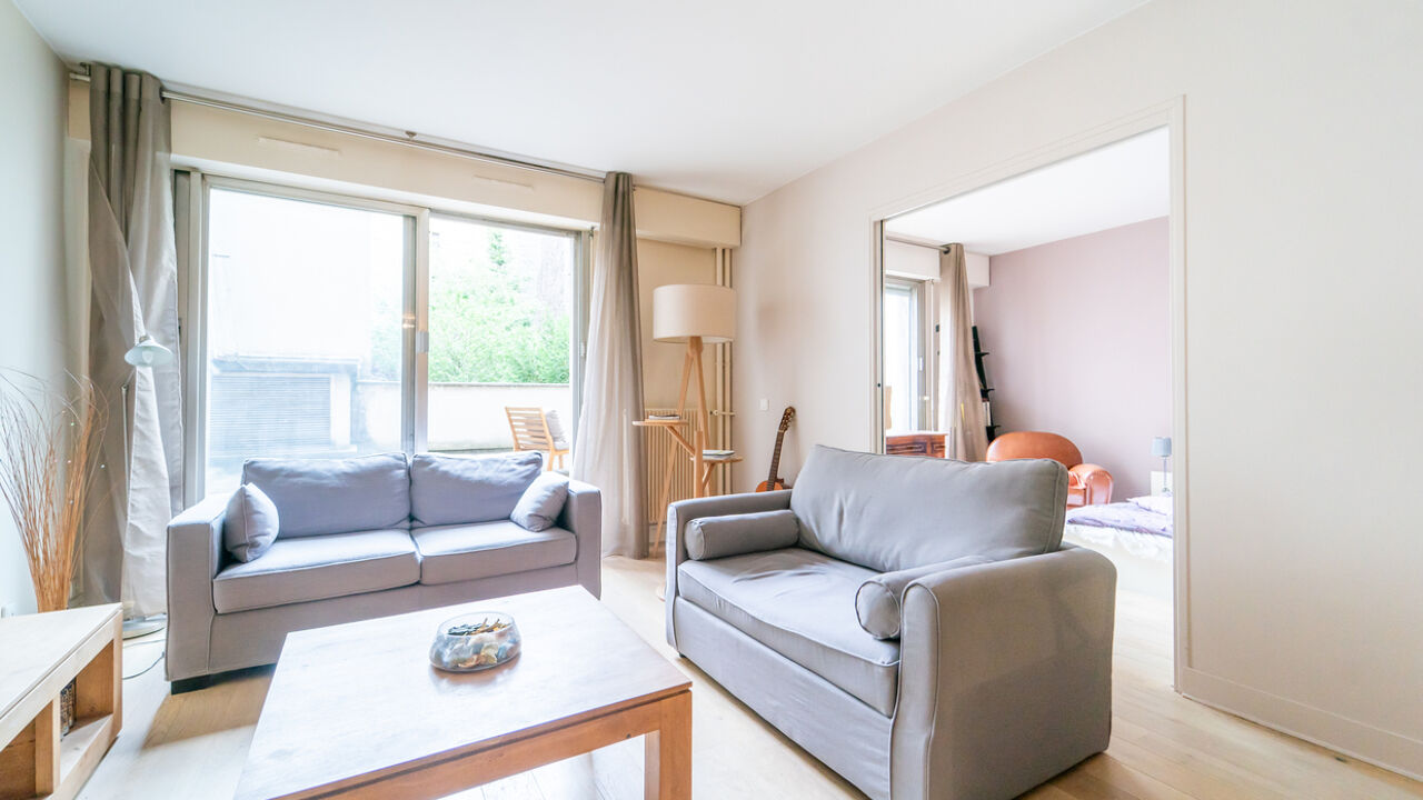 appartement 2 pièces 47 m2 à vendre à Paris 15 (75015)