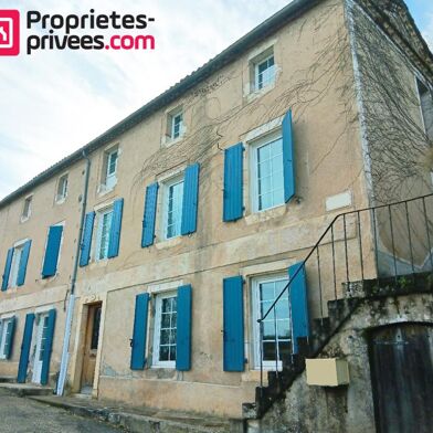 Maison 8 pièces 220 m²