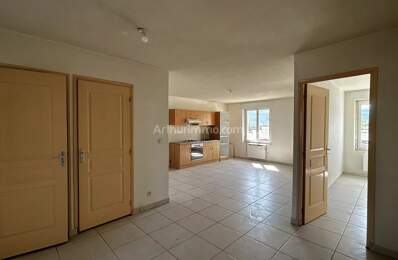 APPARTEMENT T4 PARKING CAVE — photo du bien