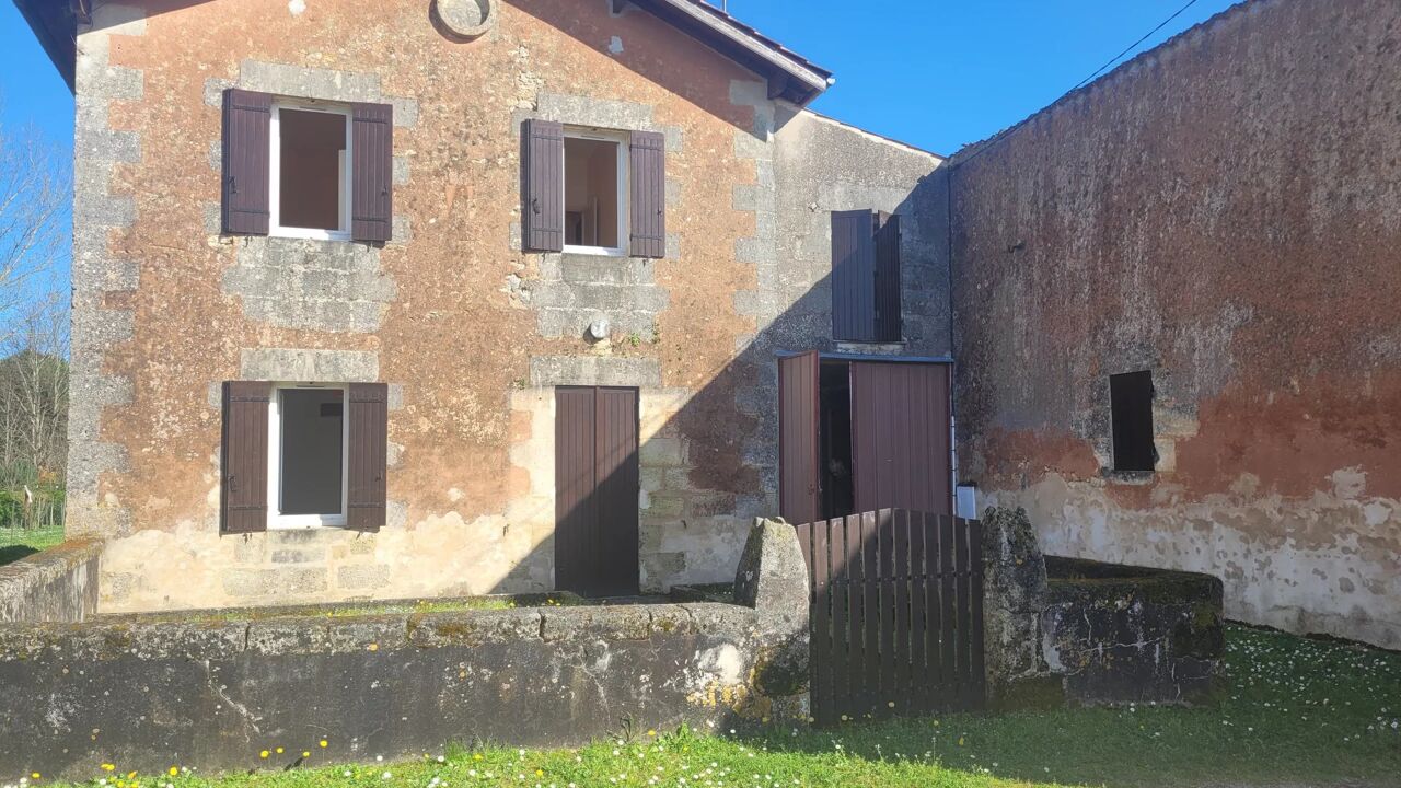 maison 5 pièces 106 m2 à vendre à Cars (33390)