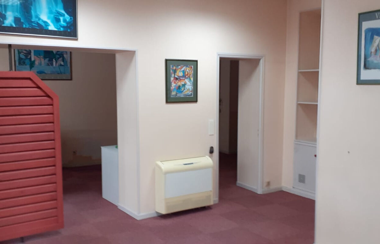 bureau  pièces 66 m2 à vendre à Pau (64000)