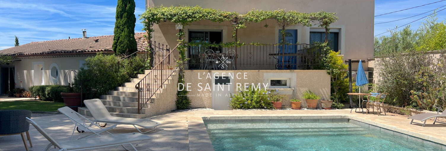 Maison 11 Pièces 211 m² à vendre à Saint-Rémy-de-Provence (13210)