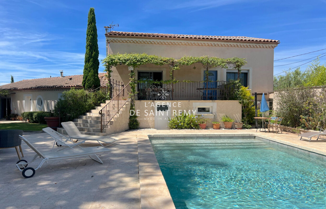 maison 11 pièces 211 m2 à vendre à Saint-Rémy-de-Provence (13210)