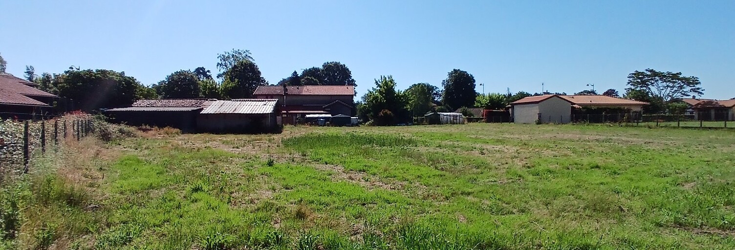 Terrain  2400 m² à vendre à Laluque (40465)