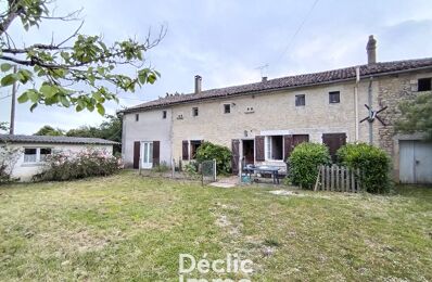 vente maison 102 000 € à proximité de Blanzay (86400)