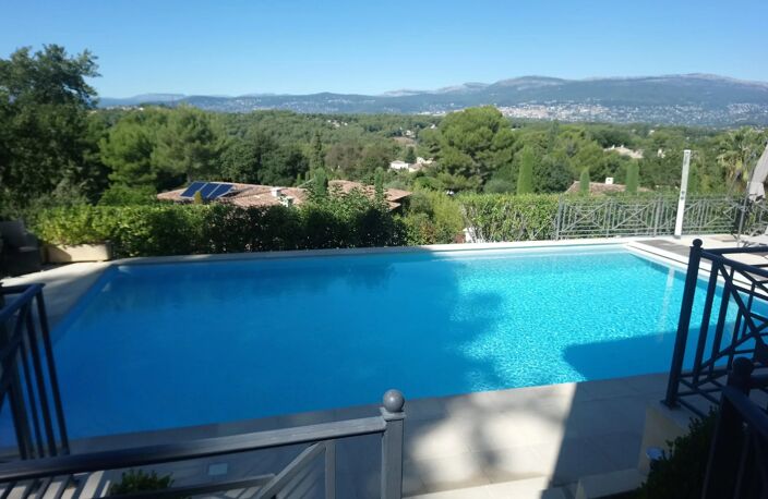 MOUGINS - Villa 6 pièces — photo 2