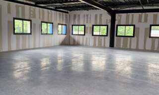 Bureau  320 m² à louer à Grand-Champ (56390)