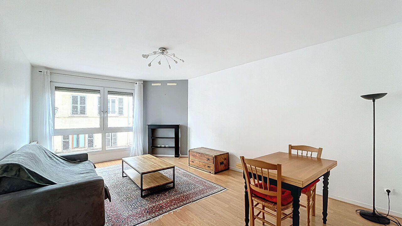 appartement 2 pièces 57 m2 à vendre à Lyon 8 (69008)