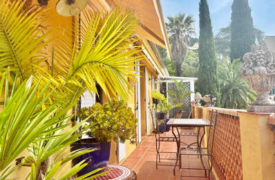 Hyères Centre- Appartement avec une terrasse dans un cadre ex... — photo du bien