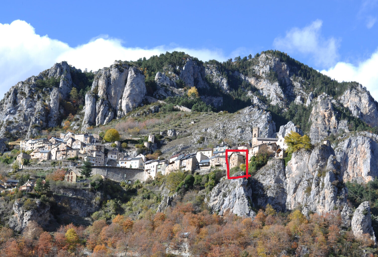 Maison de village  - 250m2 avec jardin — photo 1