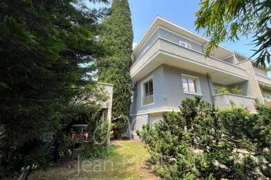 Maison 11 pièces 475000 €