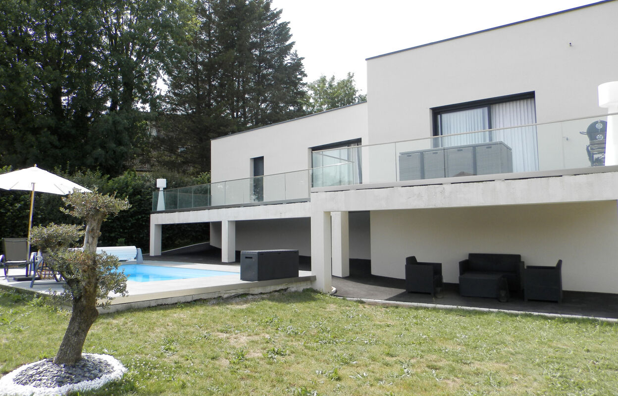 maison 6 pièces 122 m2 à vendre à Lons-le-Saunier (39000)