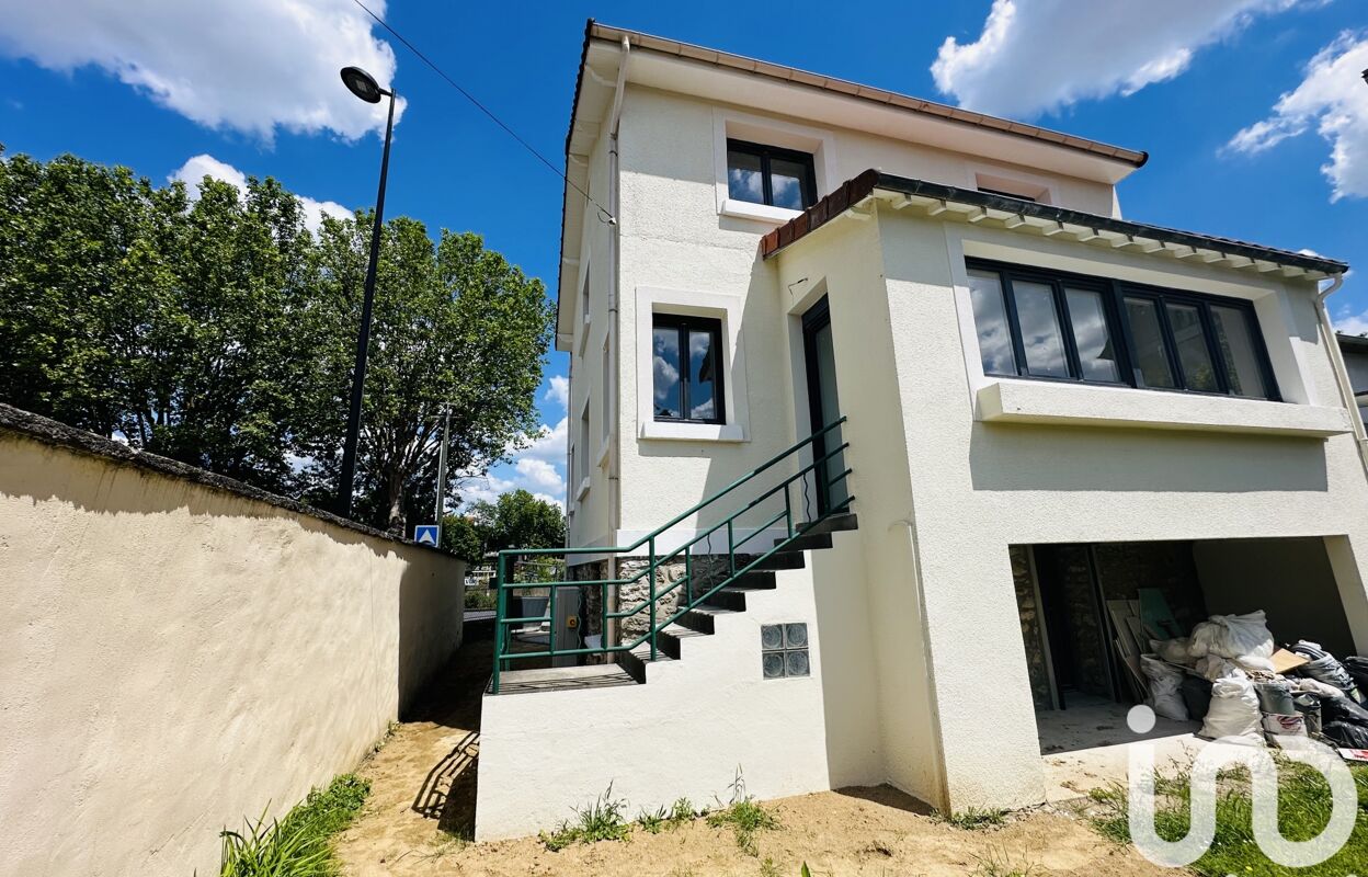 maison 6 pièces 216 m2 à vendre à Joinville-le-Pont (94340)