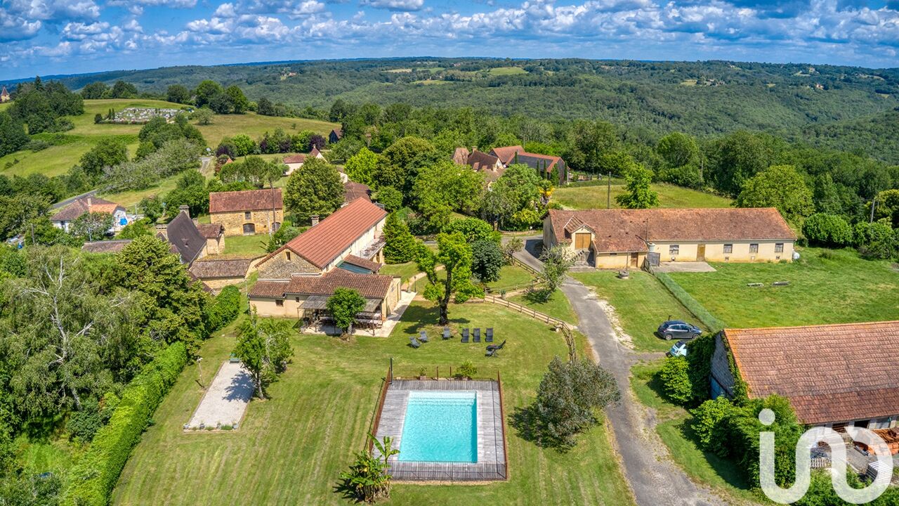 maison 10 pièces 345 m2 à vendre à Les Eyzies-de-Tayac-Sireuil (24620)