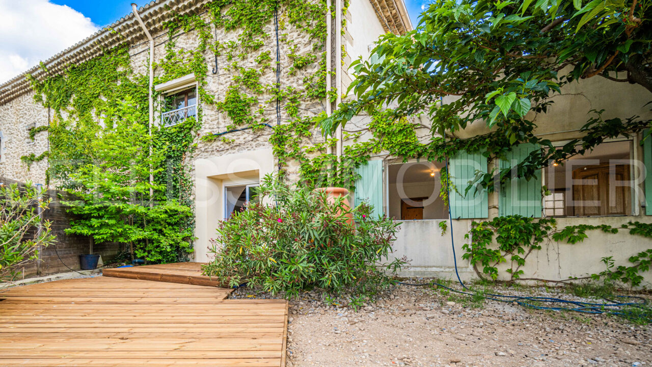 maison 6 pièces 185 m2 à vendre à Sénas (13560)