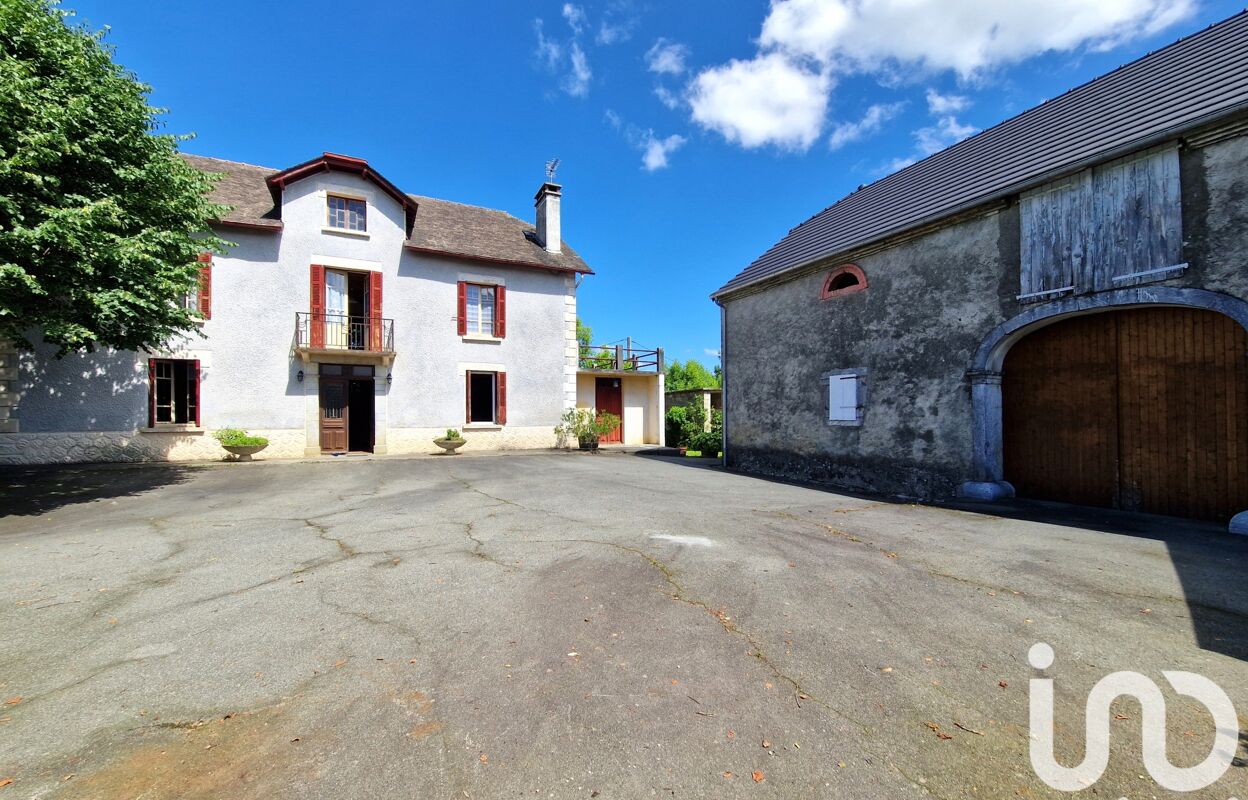 maison 8 pièces 240 m2 à vendre à Lestelle-Bétharram (64800)