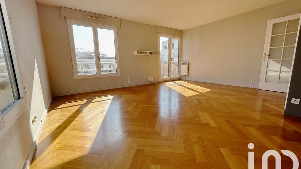 appartement 3 pièces 79 m2 à vendre à Issy-les-Moulineaux (92130)