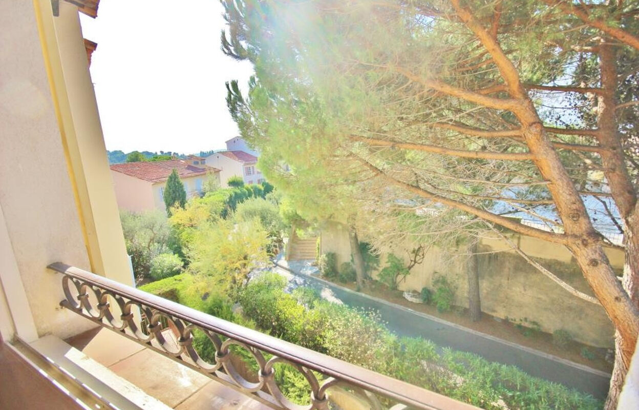 appartement 1 pièces 30 m2 à louer à Mougins (06250)