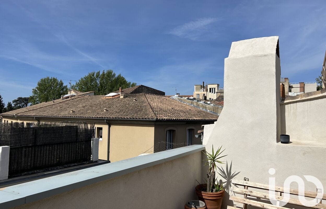 immeuble  pièces 300 m2 à vendre à Avignon (84000)