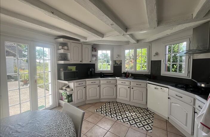 Maison en pierre de 7 pièces principales — photo 2