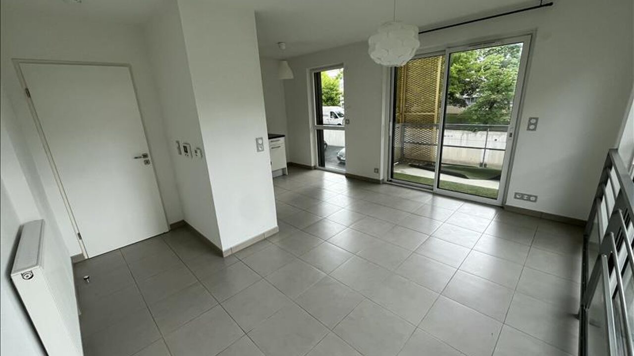 appartement 3 pièces 55 m2 à vendre à Bordeaux (33200)