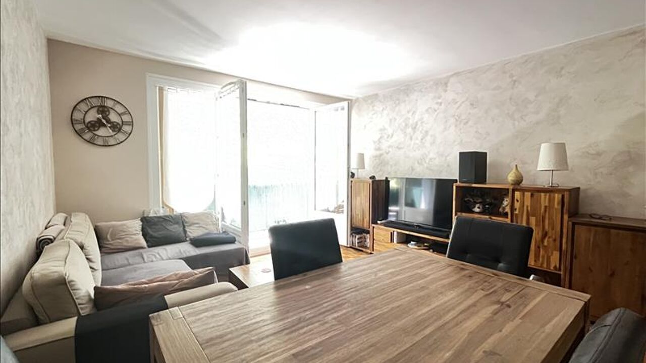 appartement 3 pièces 66 m2 à vendre à Aubergenville (78410)