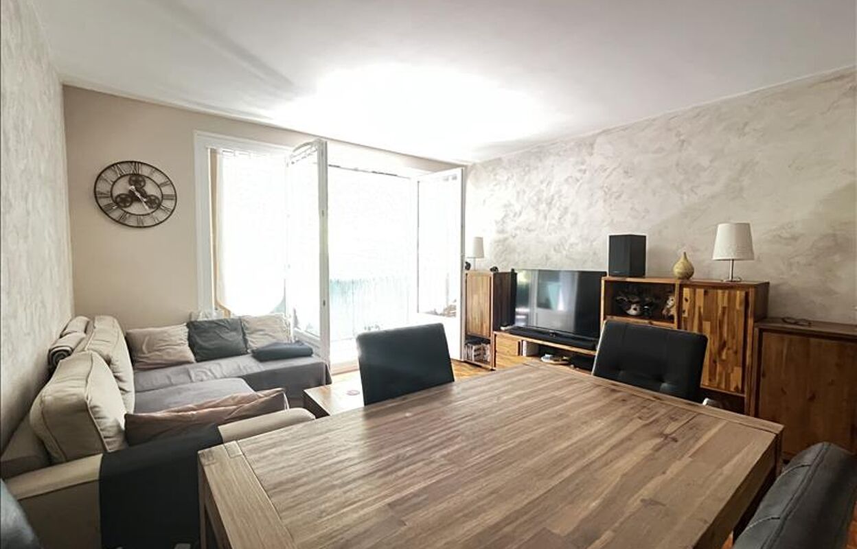 appartement 3 pièces 66 m2 à vendre à Aubergenville (78410)