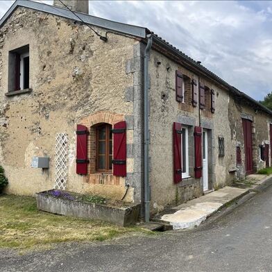 Maison 5 pièces 99645 €