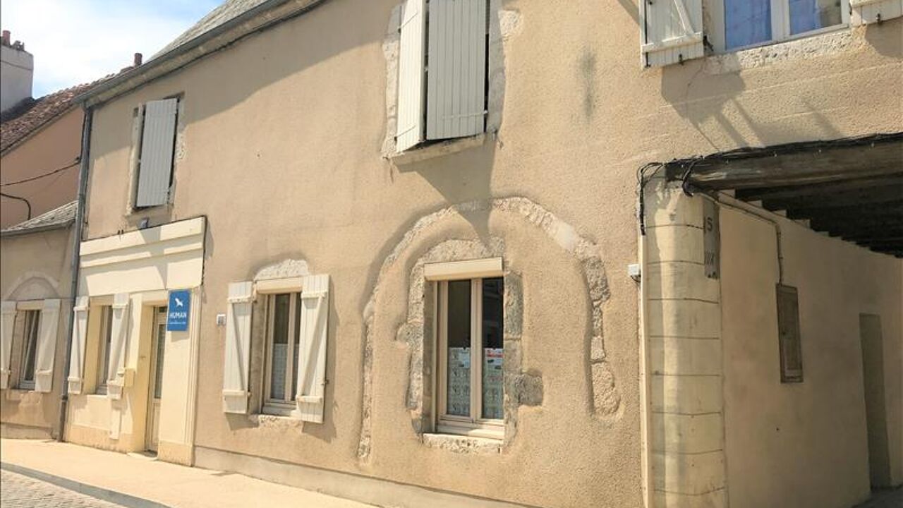 maison 8 pièces 235 m2 à vendre à Mehun-sur-Yèvre (18500)